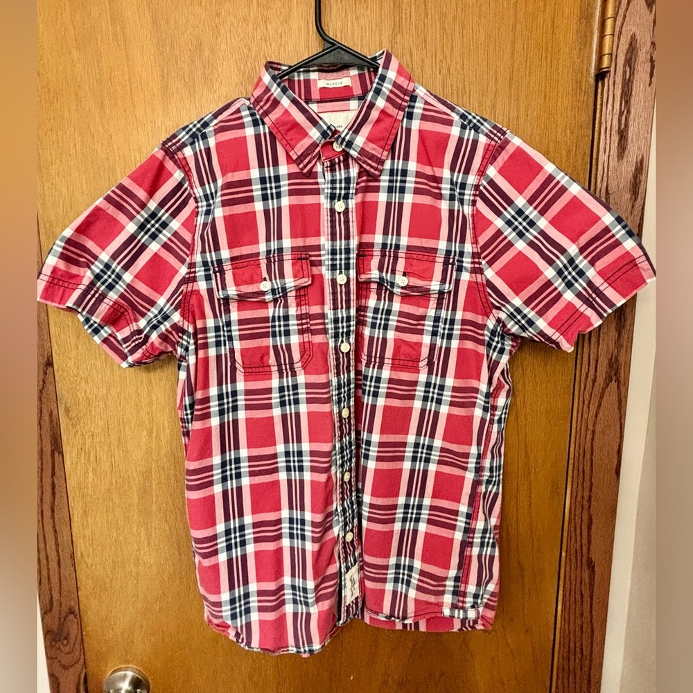 Abercrombie & Fitch Red and Blue Plaid Casual Shirt